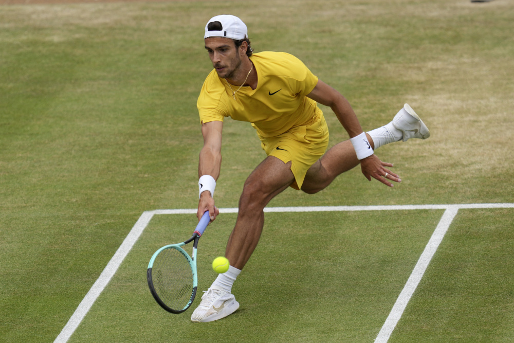 高的引援 高的引援