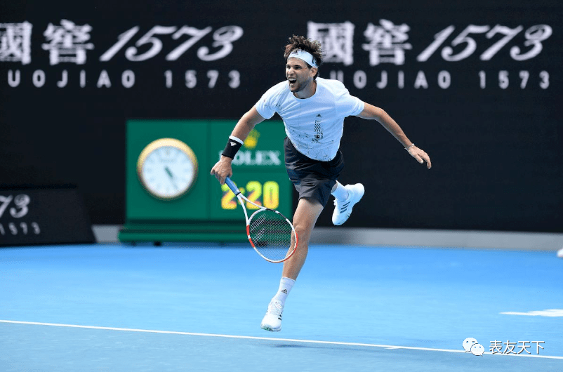 屡屡在逆境 屡屡在逆境