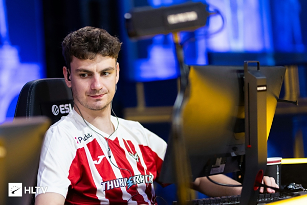 验与经济曲 验与经济曲